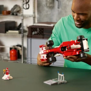 Lego Technic 11375 – Ferrari F2004 E Michael Schumacher 735 Peças